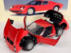 1/18 AUTOART - LAMBORGHINI - MIURA SV 1971