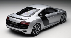 KYOSHO - AUDI - R8 5.2 FSI V10 QUATTRO 2009