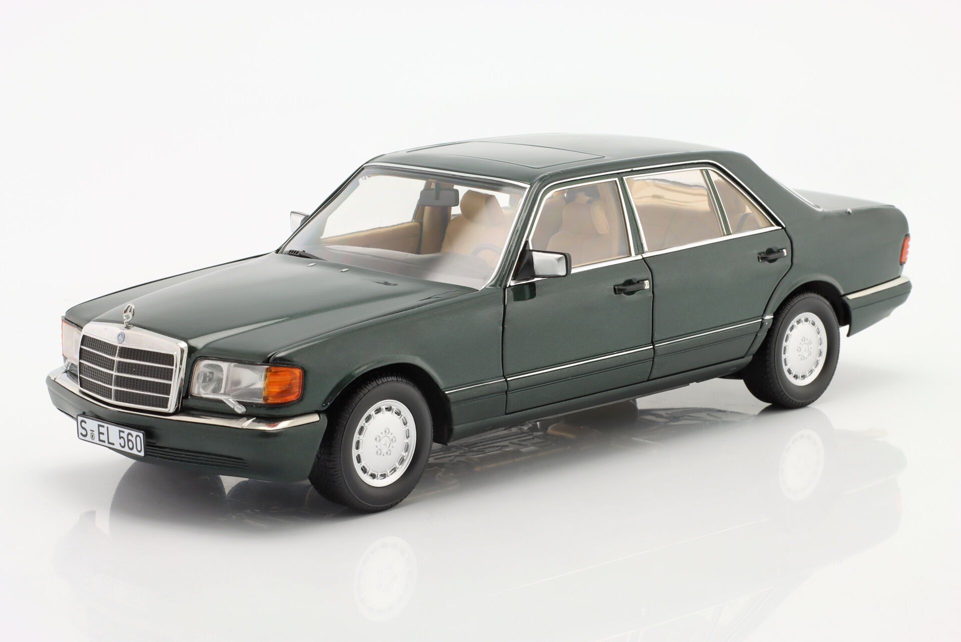 NOREV MERCEDES-BENZ 560SEL (W126) 1985