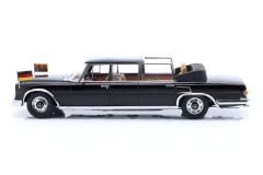 KK-SCALE - MERCEDES BENZ - S-CLASS 600 PULLMAN (W100) LANDAULET SEMICONVERTIBLE QUEEN ELIZABETH II - KURT GEORG KIESINGER 1965