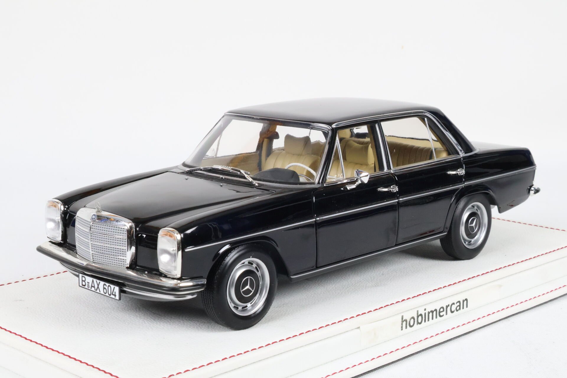 NOREV - MERCEDES-BENZ 200 (W115) 1968 - BLACK