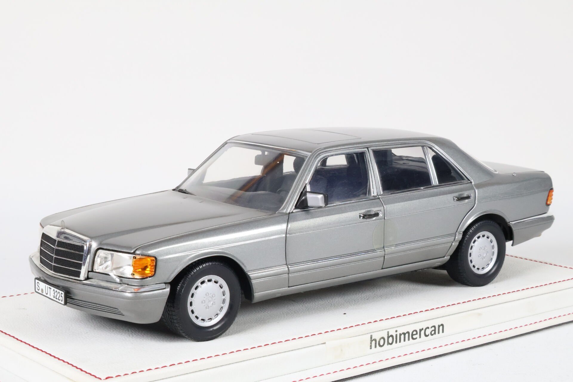NOREV - MERCEDES BENZ - S-CLASS 560 SEL (W126) 1985