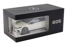 1/18 NZG Mercedes EQS V297 Limousine opalite white bright matt - B66961049
