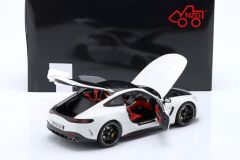 NZG - MERCEDES BENZ - AMG GT63 (C192) 4-MATIC 2024
