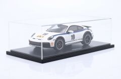 SPARK-MODEL - PORSCHE - 911 992 COUPE N 19 RALLY DAKAR DESIGN 2022 - CON VETRINA - WITH SHOWCASE