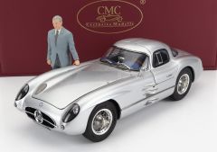CMC - MERCEDES BENZ - 300 SLR UHLENHAUT COUPE 1955 WITH FIGURE - BLUE INTERIOR