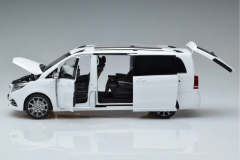 1/18 NOREV Mercedes V Class V260L White - QALCN89911149