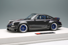1/18 Make-Up Porsche Singer DLS 2023 (Carbon)