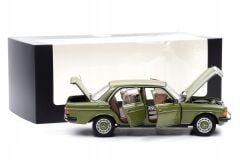 1/18 NOREV MERCEDES BENZ E Class 200 W123 Agave Green 1976 - B66040721