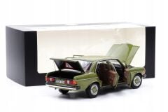 1/18 NOREV MERCEDES BENZ E Class 200 W123 Agave Green 1976 - B66040721