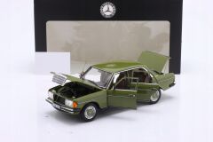 1/18 NOREV MERCEDES BENZ E Class 200 W123 Agave Green 1976 - B66040721