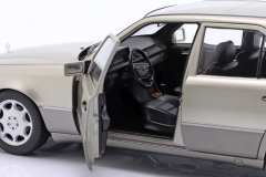 1/18 NOREV Mercedes-Benz 500 E (W124)  smoke silver - B66040724