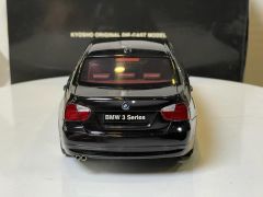 KYOSHO - BMW - 3-SERIES 330i BERLINA 2005 E90