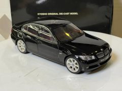 KYOSHO - BMW - 3-SERIES 330i BERLINA 2005 E90