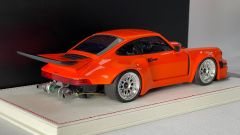Runner Porsche 911 Carrera RSR 3.0 KS-R 1/18. RUN-911RSRO