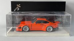 Runner Porsche 911 Carrera RSR 3.0 KS-R 1/18. RUN-911RSRO