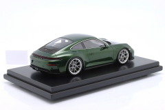 1/12 SPARK Porsche 911 (992.2) GT3 Touring year oak green metallic - WAP0235220TGT3