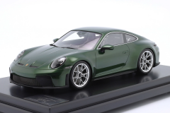 1/12 SPARK Porsche 911 (992.2) GT3 Touring year oak green metallic - WAP0235220TGT3