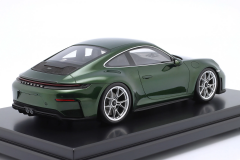 1/12 SPARK Porsche 911 (992.2) GT3 Touring year oak green metallic - WAP0235220TGT3