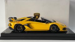 MR Lamborghini Aventador SVJ Roadster (Yellow)