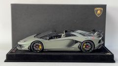MR Lamborghini Aventador SVJ Roadster