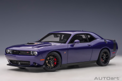1/18 AUTOart Dodge Challenger 392 HEMI Scat Pack Shaker 2018 (Plum Crazy) - 71744