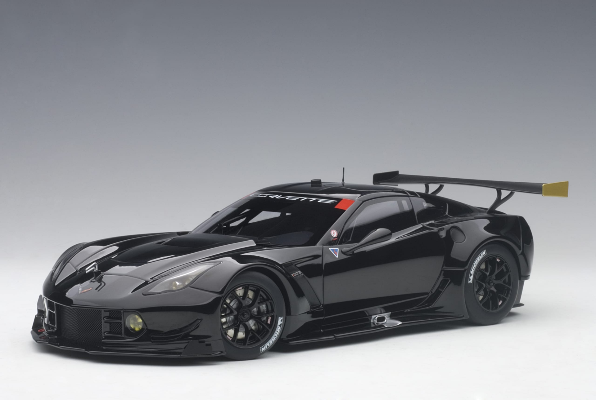 1/18 AUTOart Chevrolet Corvette C7.R Plain Body Version (Black) - 81651