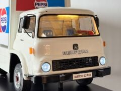 1/10 GMS MAKET - BEDFORD PEPSİ TRUCK