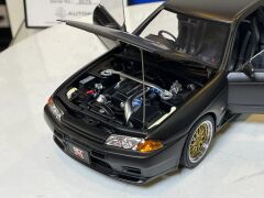 AUTOART - NISSAN - SKYLINE GT-R (R32) V-SPEC II TUNING VERSION 1991
