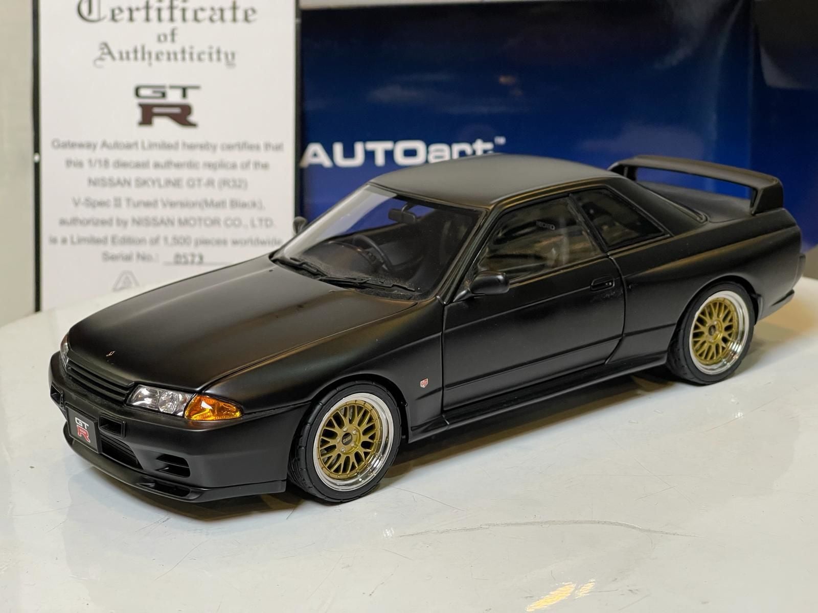 AUTOART - NISSAN - SKYLINE GT-R (R32) V-SPEC II TUNING VERSION 1991