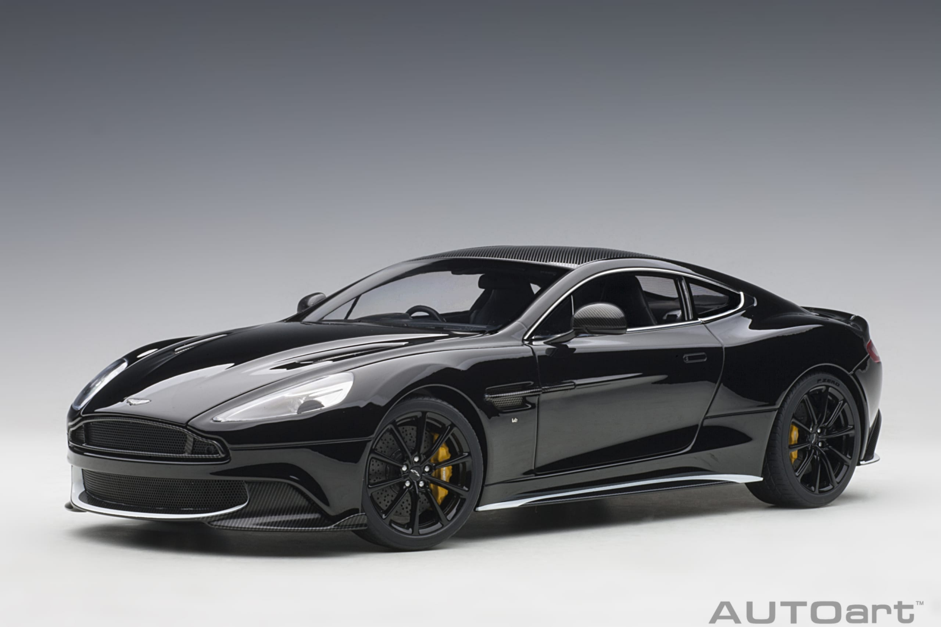 1/18 AUTOart Aston Martin Vanquish S 2017 (Onyx Black) - 70271