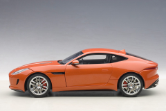 1/18 AUTOART Jaguar F-Type R Coupe (Firesand Metallic) - 73653