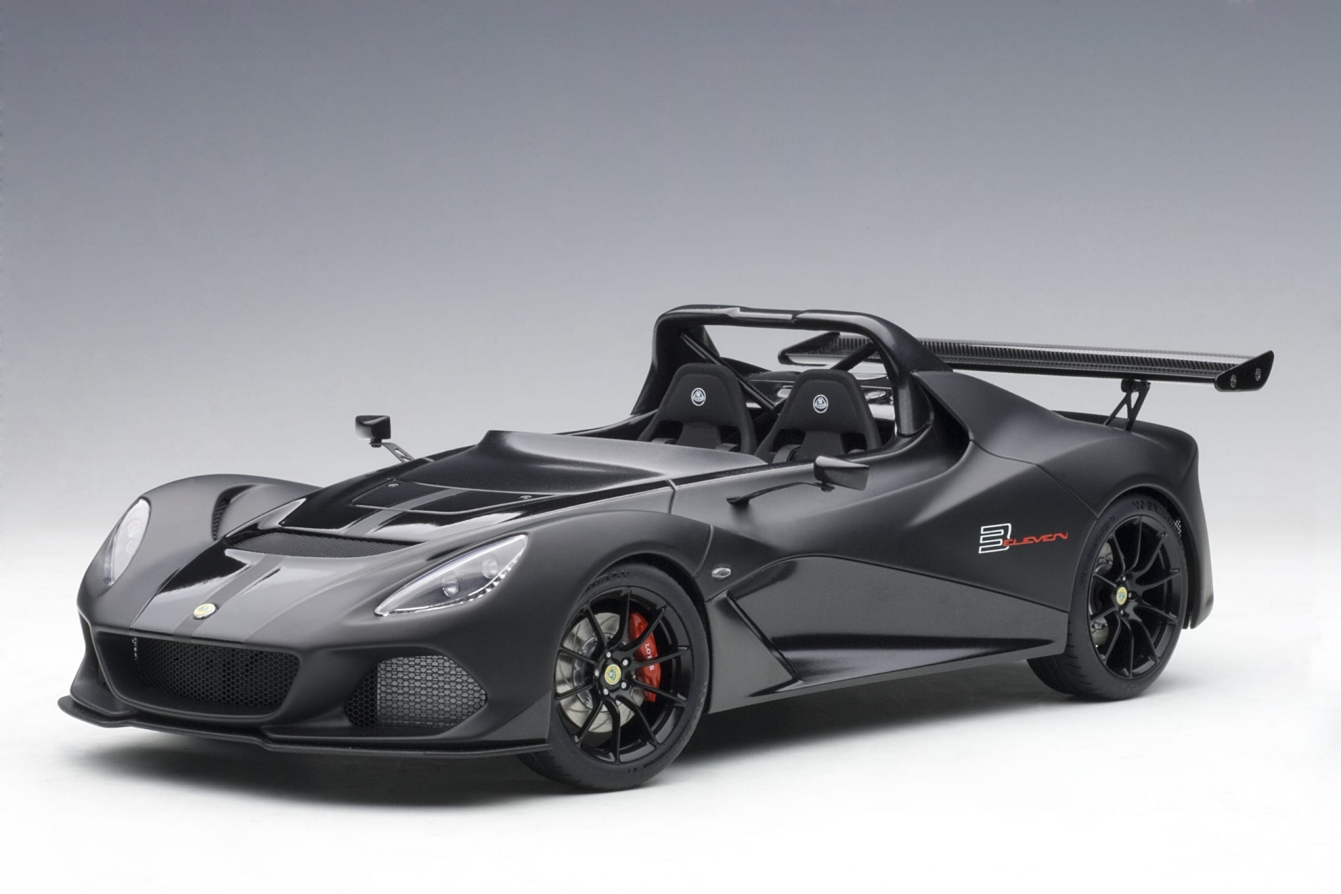 1/18 AUTOART Lotus 3-Eleven (Matt Black) with Gloss Black accents - 75391