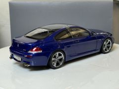 KYOSHO - BMW - 6-SERIES M6 COUPE (E63) 2005