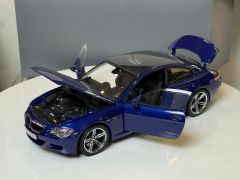 KYOSHO - BMW - 6-SERIES M6 COUPE (E63) 2005