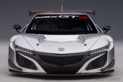 1/18 AUTOART - HONDA - NSX GT3 2018 - 81897