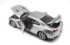 BURAGO - NISSAN - GT-R R35 COUPE 2009