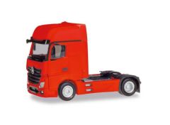 1/87 Mercedes Benz Actros Gigaspace, red