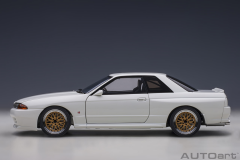 1/18 AUTOART - NISSAN - SKYLINE GT-R (R32) WANGAN MIDNIGHT REINA LATE VERSION 1991 - 77412