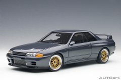 1/18 AUTOART - NISSAN - SKYLINE GT-R (R32) WANGAN MIDNIGHT REINA - 77411