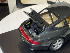 AUTOART - PORSCHE - 911 993 CARRERA 1995