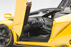 1/18 AUTOart Lamborghini Centenario Roadster (Giallo Inti) - 79117