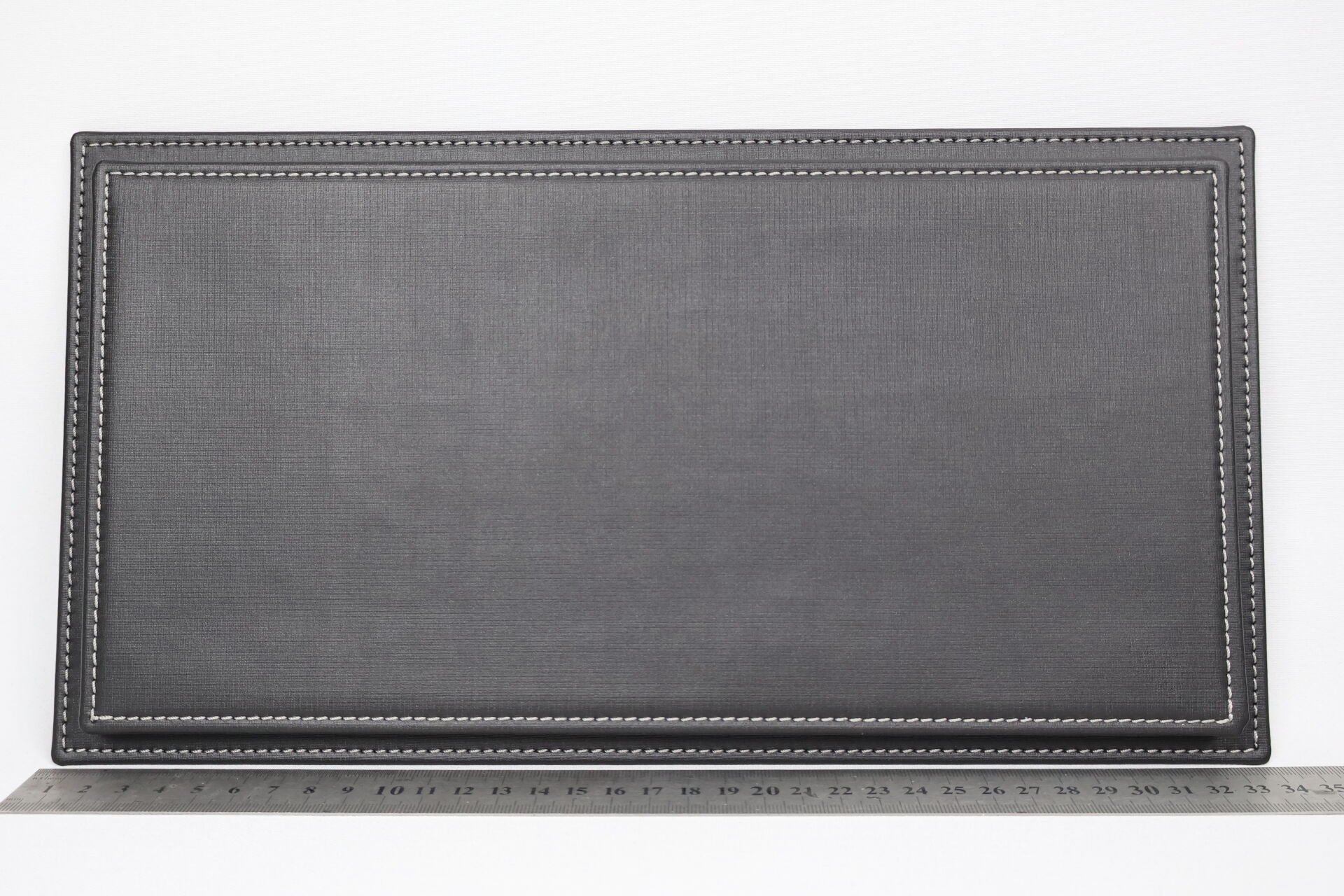 LYRD BOX - 1:18 ÖLÇEK - ANTRASIT KOYU GRİ SERGİLEME STANDI - (GRİ DİKİŞ) LY156