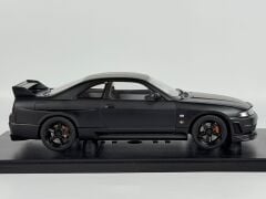 1/18 AUTOart NISSAN SKYLINE GT-R R33 MATT BLACK - 77324