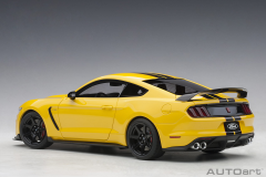 1/18 AUTOART Ford Mustang Shelby GT-350R (Triple Yellow) with Black Stripes - 72932