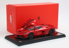 Ön Sipariş - 1/18 BBR Ferrari LaFerrari 2012 open diecast rosso F1 2007 - real carbon base and display case included - BBR182240A