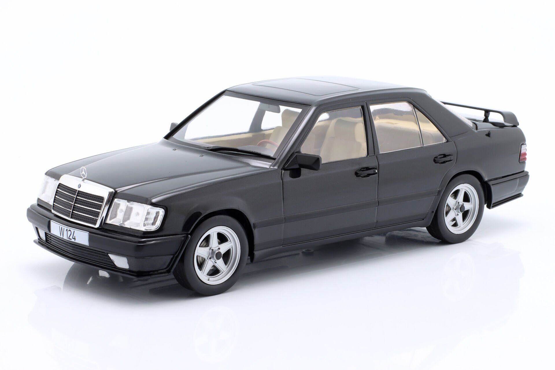 MCG - MERCEDES BENZ - E-CLASS (W124) 1986