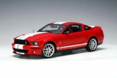 1/18 AUTOART FORD MUSTANG SHELBY GT500 COBRA RED AUTO SHOW VERSION 73051