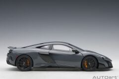 1/18 AUTOART - McLAREN - 675LT 2015 - 76047