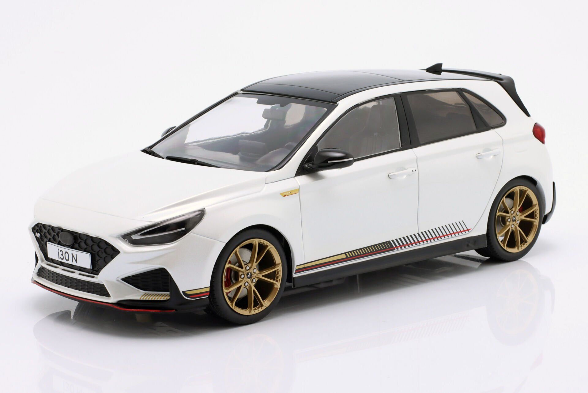 MCG - HYUNDAI - i30 DRIVE-N LIMITED EDITION 2021